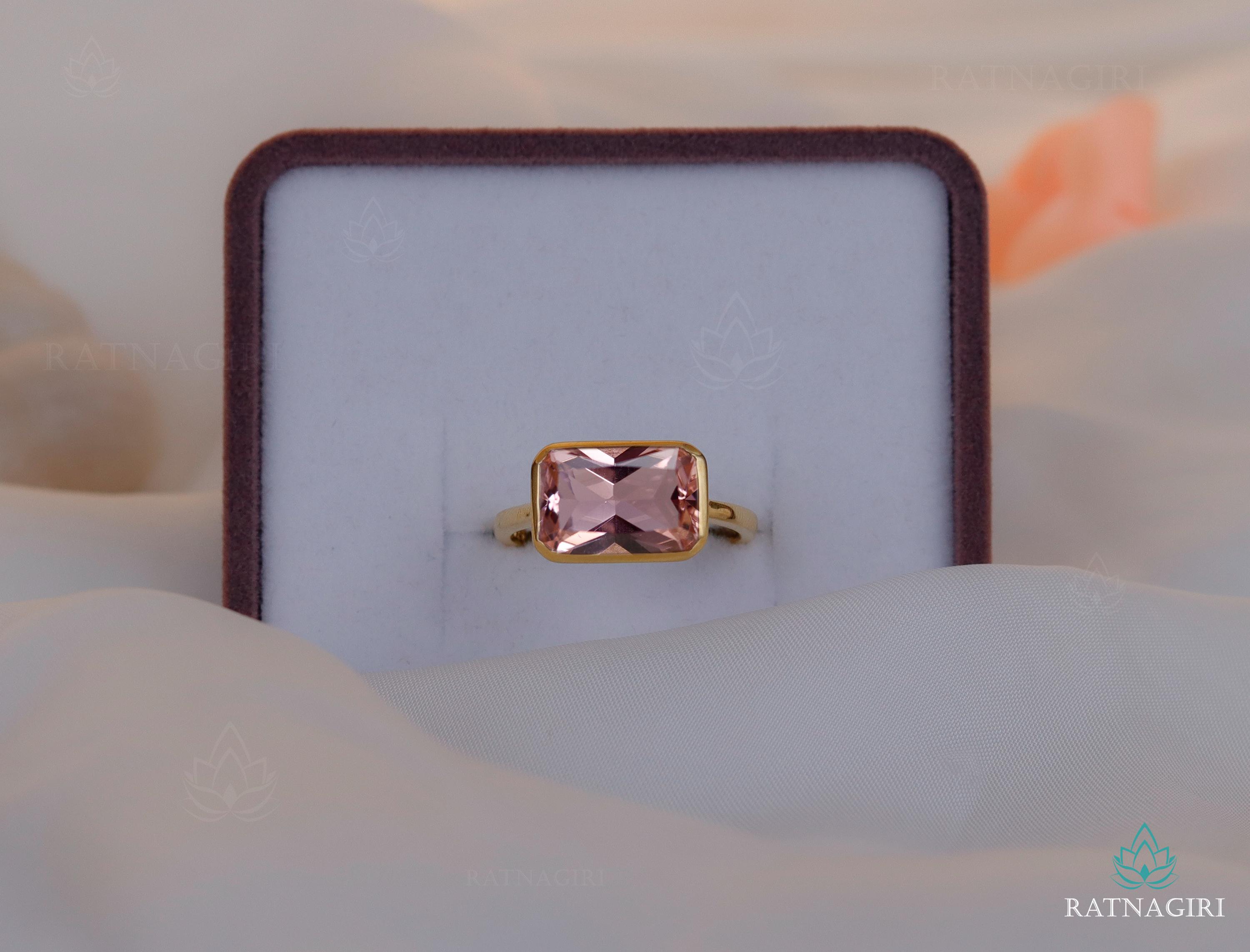 Anello in oro 14 carati con topazio: pietra preziosa color champagne, pietra portafortuna di novembre - Italia Anello in oro 14 carati con topazio: pietra preziosa color champagne, pietra portafortuna di novembre - Italia