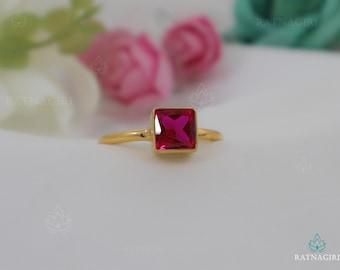 18k Gold Ruby Solitaire Ring, 6 mm Princess Cut Gold Vermeil Ring, 925 Sterling Silver Handcrafted Minimalist Ring Fine Crafted Crystal Ring