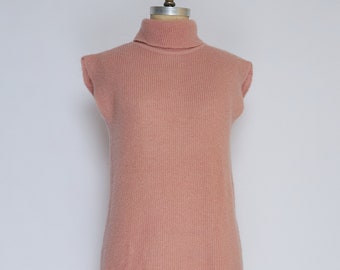 90s vintage Epogee pale pink sleeveless turtleneck sweater top