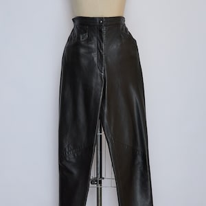 90s vintage Vakko super soft high-waisted black leather pants, fully lined • size: 4