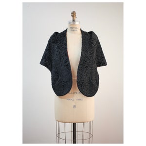 50s unbranded black faux Persian lamb fur stole with front pockets
