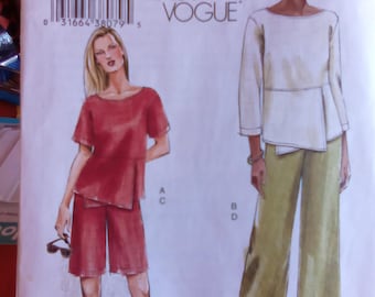 Very Easy Vogue Top/Pant Pattern # V7883
