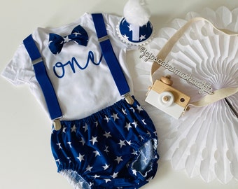 Baby boys Cake Smash Outfit. 1st Birthday set. Photo shoot. Braces, bow tie,nappy cover. Blue