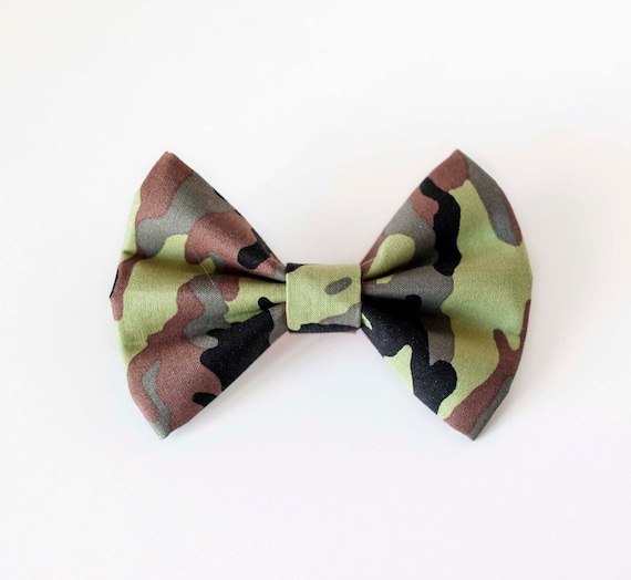 Green Camo Dog Bow Tie