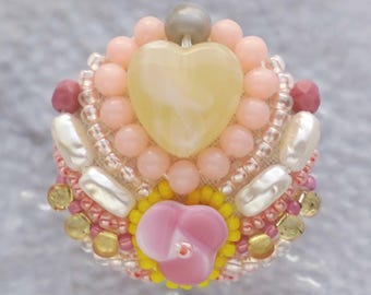 Beaded Embroidery Brooch Pin – No.25 / Tiny Treasure / Cream Heart & Pink Flower / Vintage Beads / Pale Tones / Lightweight / Handmade