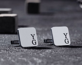 Exquisite Monogram Cufflinks: Elevate Your Festive Attire – Ideal New Year's Gift for Men – Premium Quality, Gold & Silver Options