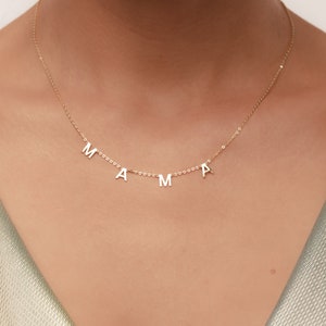 Collar de mamá - Collar de letras personalizado - Collar inicial - Collar de letras personalizadas de oro - Regalo del Día de la Madre - Regalo de Navidad