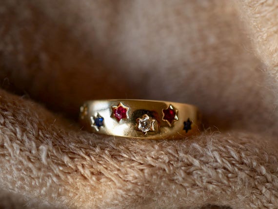 Starset 9k Gold Ring with Diamond & Gemstones - Size 7.75