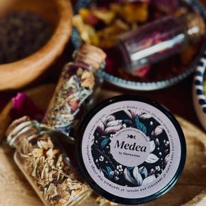 Medea Incense | Witch of Colchis | Herbal Ritual Blend | Loose Incense Blend | 65 ml Ritual Jar