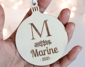 Personalized Christmas Ornament, DELIVERY before CHRISTMAS, monogram design, engraving on flat wooden ball