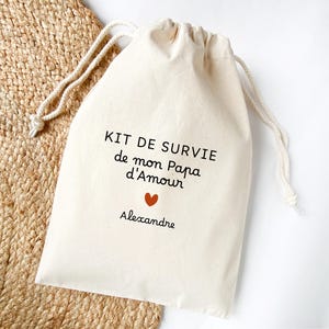 Pochon Maternité Papa personnalisé, Kit de Survie de mon Papa d'amour, Kit Papa avec prénom de bébé, Sac cœur pour stylo livre et chocolat