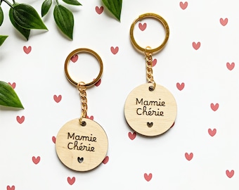 Porte-clés personnalisé motif coeur pour mamie chérie, Porte-clés gravure sur bois et boucle dorée pour fête des mères et des grands-mères