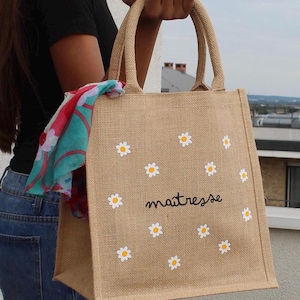 Sac en jute Marguerites Taille Midi |Sac cabas personnalisé prénom ou message | Sac de plage pour maîtresse, maman, amie, nounou ou marraine