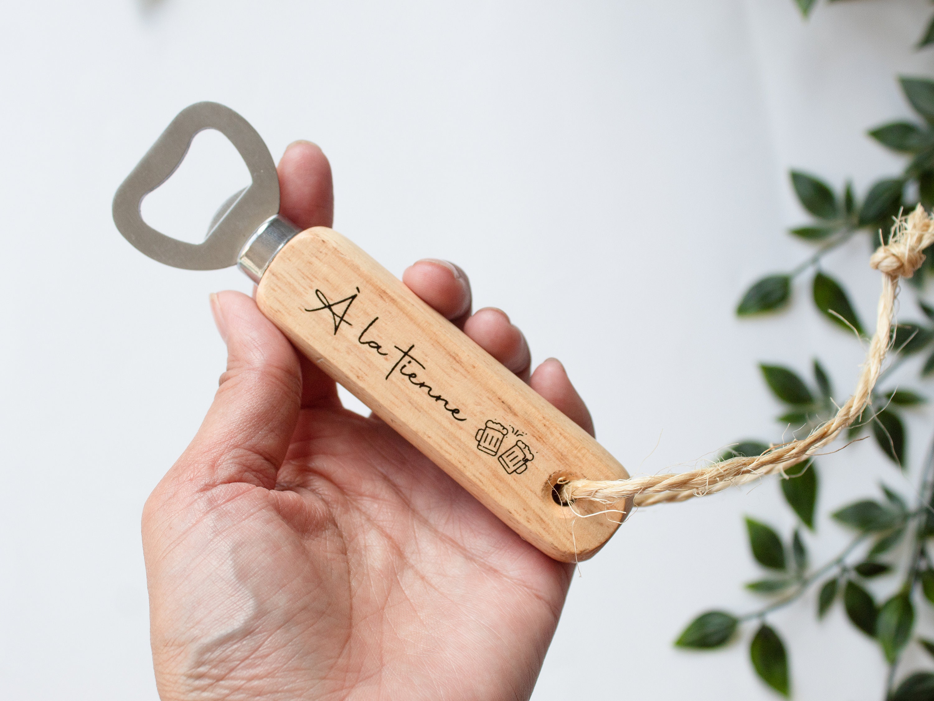 Décapsuleur Bois Personnalisé – Cadeau Pour Papa, Papi, Lui