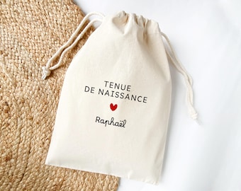 Pochon Maternité personnalisé, TENUE DE NAISSANCE, Sac à cordelettes avec prénom de bébé, Pochette cœur pour le nécessaire à la naissance