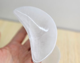Selenite Moon Bowl 12 cm | Crystals Bowl | Crystals Storage Bowl | From Morocco | Home Gift | Crystals Lover Gift Idea | Handmade Gift