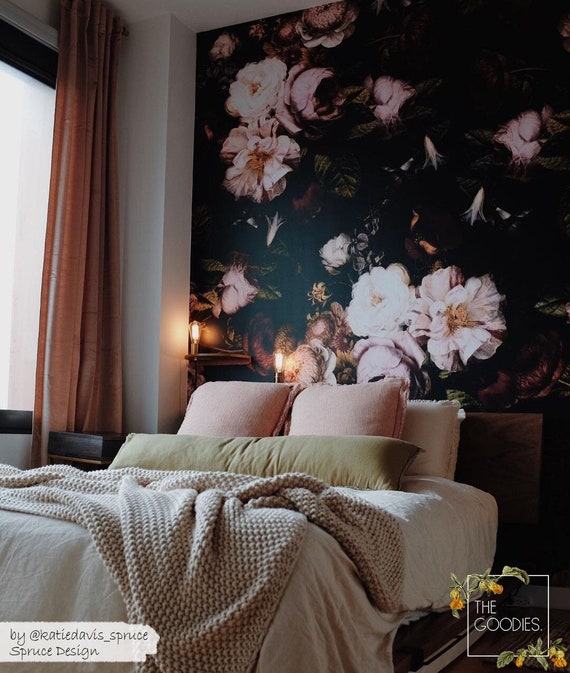 Not For Shrinking Violets Where to Buy Big Beautiful Dramatic Floral  Wallpapers  Apartment Therapy