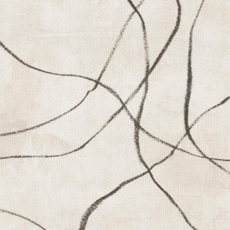 Op de afbeelding: Abstracte kunstprint met houtskoollijnen op een cr&egrave;mekleurige, getextureerde achtergrond. De vrije lijnen kruisen elkaar en vormen een dynamische compositie. Het kunstwerk suggereert beweging en spontaniteit.