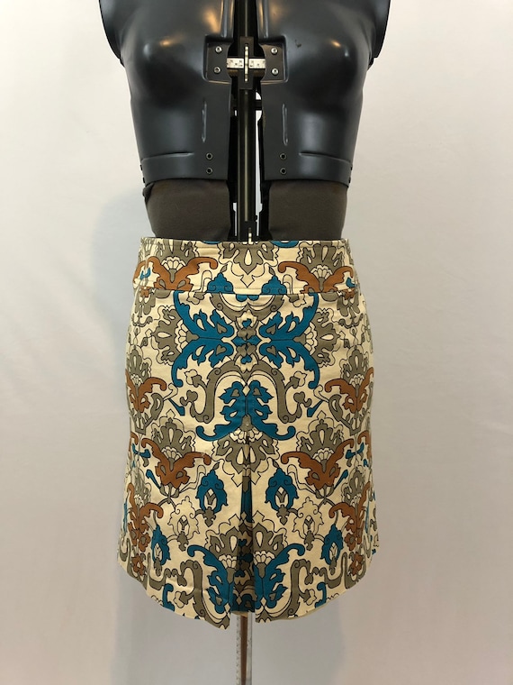 Women's 1960's mini skirt
