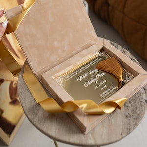 Poche d'invitations de mariage en velours ivoire et or | Boîte d’invitation de mariage de luxe | Cartes de mariage élégantes en or | Invitation glamour | Station de mariage