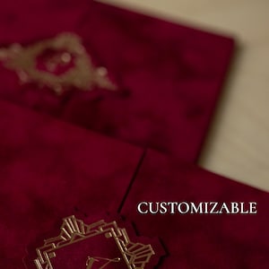 Luxury Boxed Wedding Invitation Pocket Envelope | Folder Invitation | Acrylic | Burgundy Velvet | Classic Invitation with Gold Foil Crest