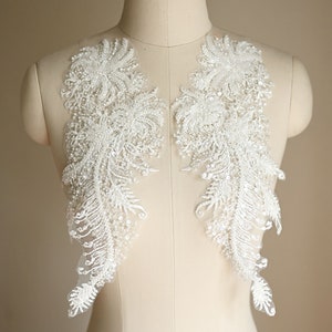 White Beaded Flower Applique Wedding Dress Embellished  Mirror Pair Lace Applique Patch Stunning for Dress Sleeves