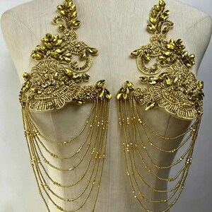 Apliques de espelho com strass, correntes de contas e cristais brilhantes para vestidos e festas.