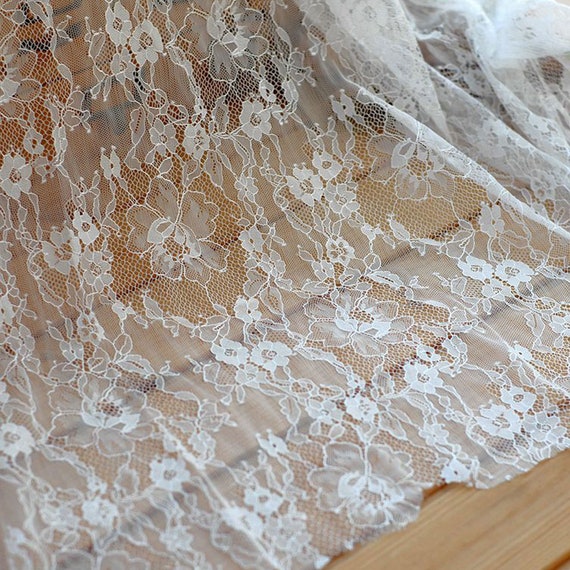 新品未使用　スイス製　テーブルクロス　レース　フランス刺繍　チュールレース 楽天市場】テーブルセンター レースの通販 スイス製 テーブルクロス