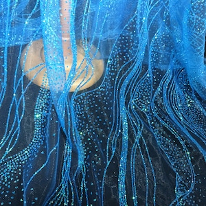 Tissu de dentelle bleue par verge Dentelle scintillante Mesh Ocean Wave Pattern Dentelle Superposition Robe de soirée Gaze 51 pouces Largeur