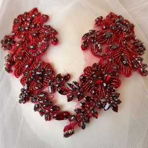 Toppa ricamata con perline bordeaux, coppia di specchietti con perline, per artigianato e abiti da sposa