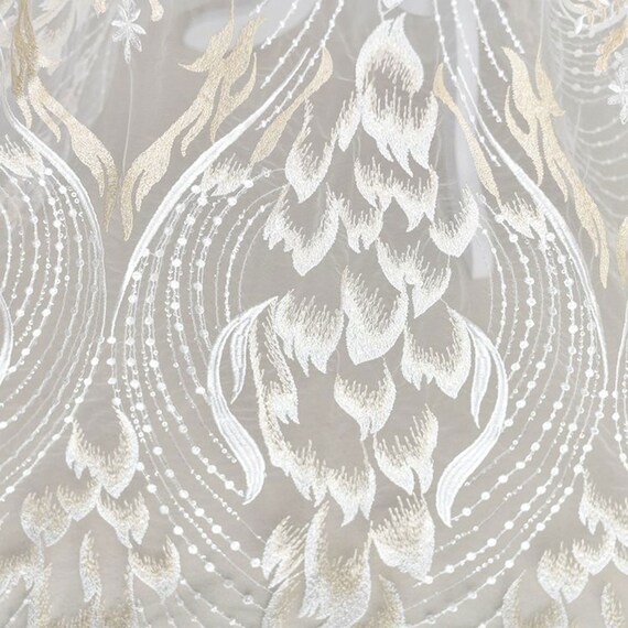 Shimmer Champagne broderie tissu Phoenix queue ajouré avec paillettes paillettes avec détails dentelle maille pour mariage robes de 51 cm de largeur vendues par yard 284ff0 Shimmer Champagne broderie tissu Phoenix queue ajouré avec paillettes paillettes avec détails dentelle maille pour mariage robes de 51 cm de largeur vendues par yard 284ff0