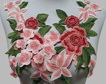 花と緑の葉のレースアップリケ刺繍パッチ2組（コスチュームドレス用
