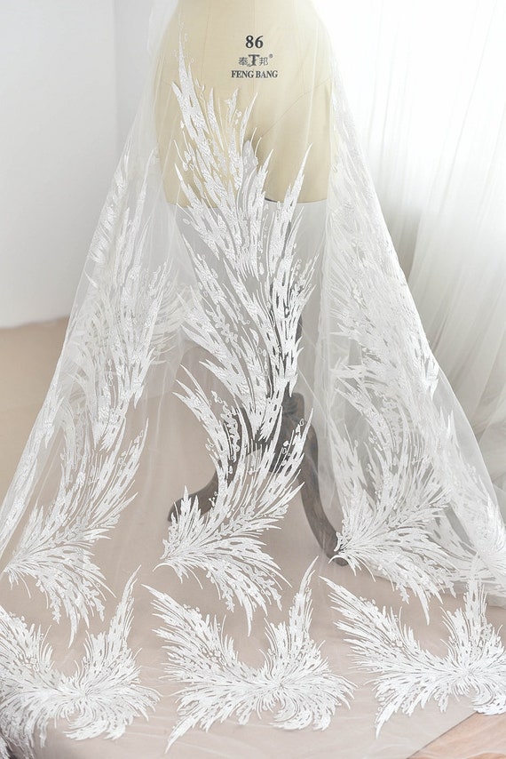 Shimmer broderie broderie Shimmer dentelle tissu avec des paillettes doux FloralTail dentelle Tulle gaze pour bal robes danse Costumes 49 pouces de largeur vendu par 1 yard 60de03 Shimmer broderie broderie Shimmer dentelle tissu avec des paillettes doux FloralTail dentelle Tulle gaze pour bal robes danse Costumes 49 pouces de largeur vendu par 1 yard 60de03