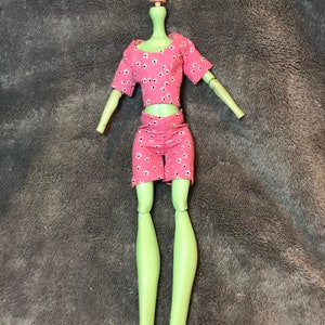 Two Piece Top and Shorts for Monster High Dolls