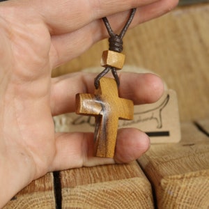 Ropartman Wooden Cross Necklace for Men, 【Hand-Inlaid Real Pear Wood 】 Mens  Cross Necklaces Christian Black Stainless Steel Crucifix Pendant for Boy