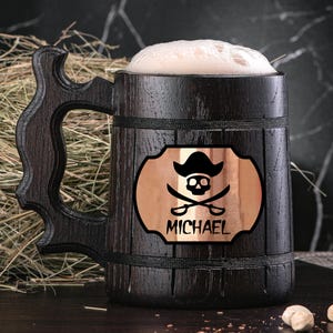 Personalized Wooden Mug. Pirate Skull Mug. Wooden Beer Mug. Groomsman Pirate Party Gifts. Custom Wood Steins Tankard #139 Side (copper plate)