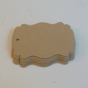 Etiquetas Kraft de lujo (50): soporte en blanco / forma de letrero de bienes raíces, corbatas de hilo de panadero. elegantes etiquetas rústicas grandes para bodas, regalos, productos