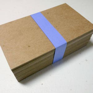 Cartões de visita em branco - 50 cartões de visita de aglomerado kraft, suprimentos de negócios DIY, papelão reciclado grosso, rústico, ecológico e ecológico, quadrado/arredondado