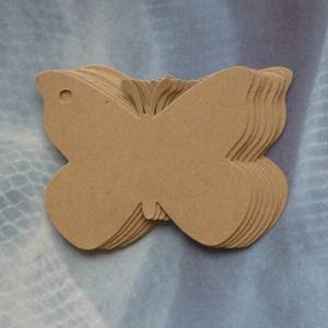 50 grote vlinderlabels kraftbruine prijskaartjes hanglabels blanco tags vlinders cadeaulabels feestartikelen traktatiezakken knutselbenodigdheden labels
