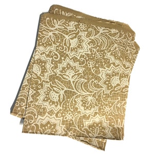 Dentelle blanche sur papier kraft (25) - Grande (8,5 po. x 11 po.) Sacs de marchandise en papier plat Emballage Cadeaux pour mariage Lacy Cadeaux Produits Élégant Fantaisie Jolie