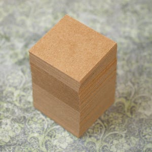 Cartes kraft aggloméré (50) - cartes carrées 3 x 3 vierges, projets de création DIY, fournitures de boutique Etsy, cartes recyclées, travaux manuels créatifs, surface lisse