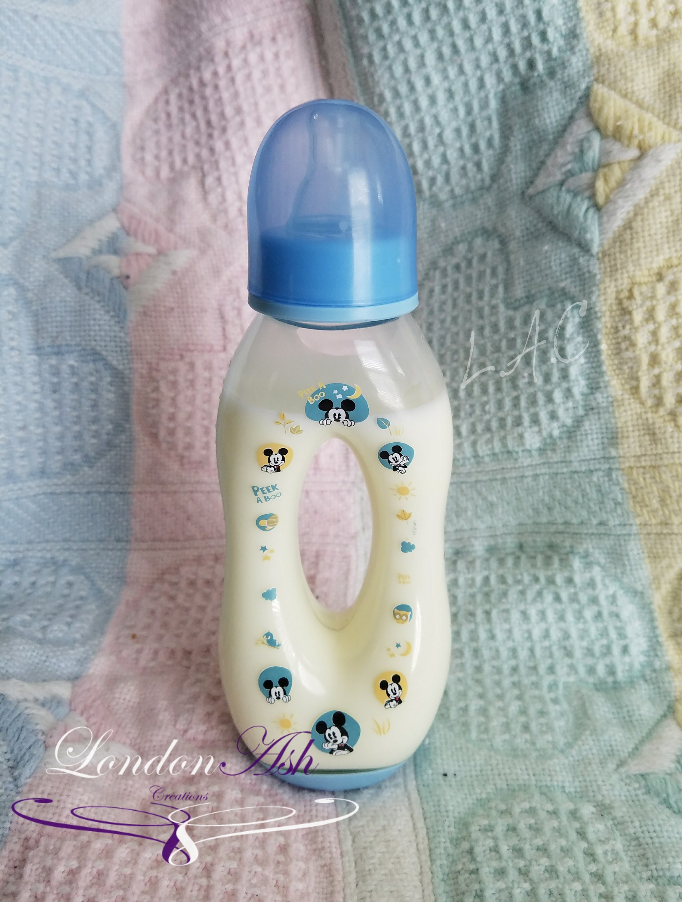 realistic nipple baby bottle