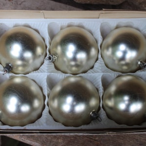 6 Christmas tree balls Ø 7 cm Christmas ornaments glass 60s 70s West Germany