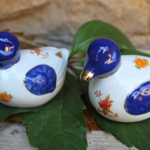 Set of 2 Porcelain Ducks Cobalt Gold Decor 70s Made in China