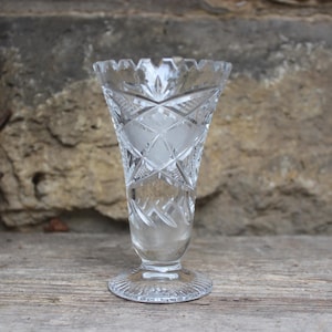 Bohemia Lead Crystal Vase / Small Table Vase / Trumpet Vase Vintage 50s 60s Made in Czechoslovakia