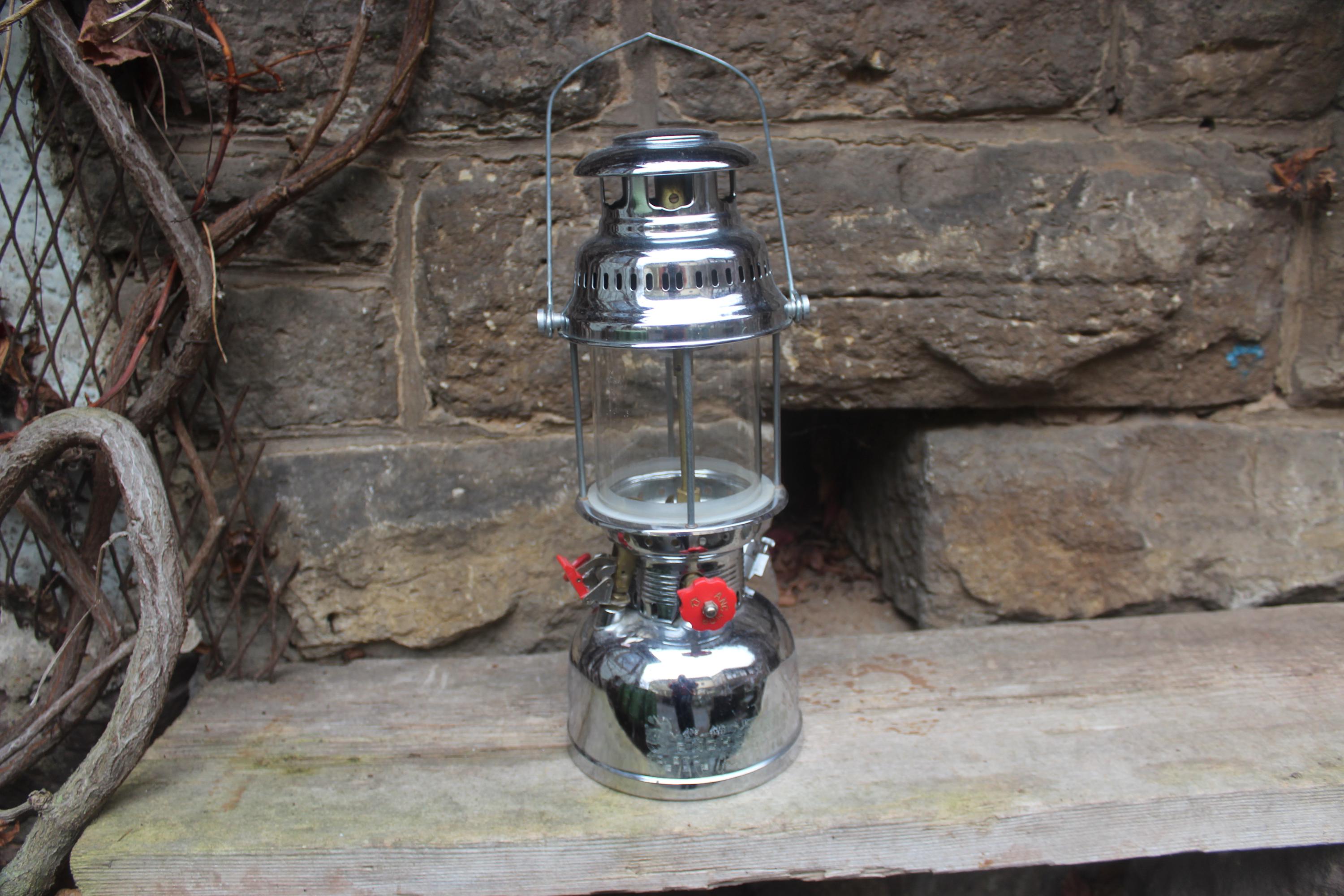Large Anchor Pressure Kerosene Lamp No. 950 500 C.P. High