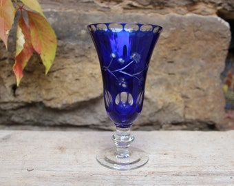 Historicism wine glass footed cup cup cobalt blue overlaid antique glass Bohemia? 1850 - 1880