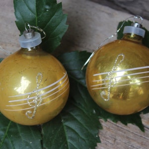 2 old Christmas tree balls Christmas tree decorations Christmas ornaments Vintage 60s 70s DDR GDR