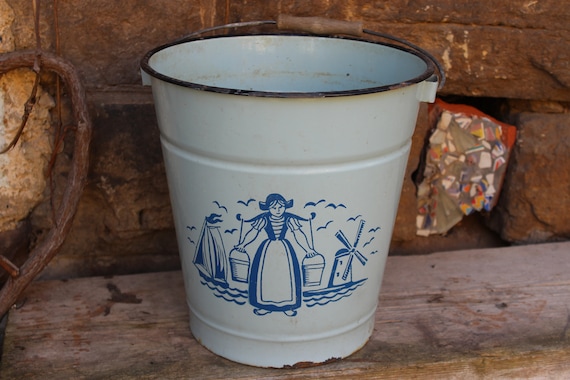 Emailleeimer Hollnderin Wassertrgerin Motiv Pflanztopf 10l Vintage  Farmhouse - Etsy sterreich