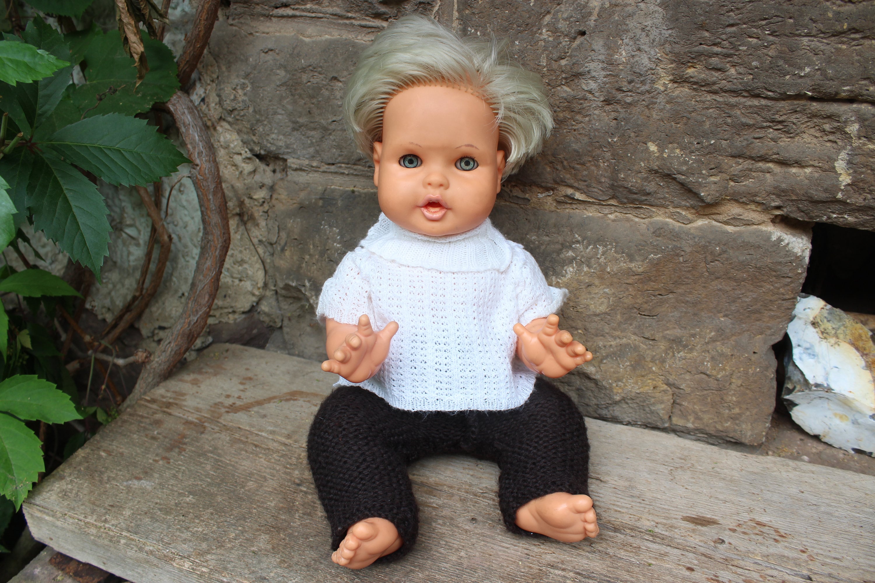 Zapf Doll 43/18 Sleeping Eyes With Clothing Vintage 60s 70s West